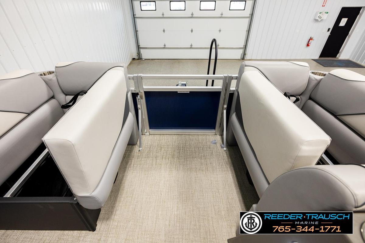 Used 2025 Avalon VEN RF