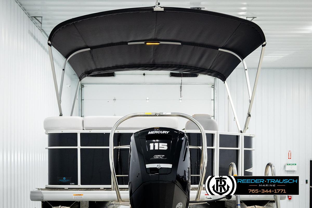 Used 2023 Godfrey SW2286C