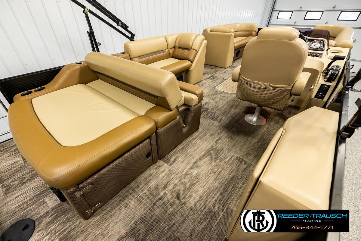 Used 2020 Godfrey 2286 RFL