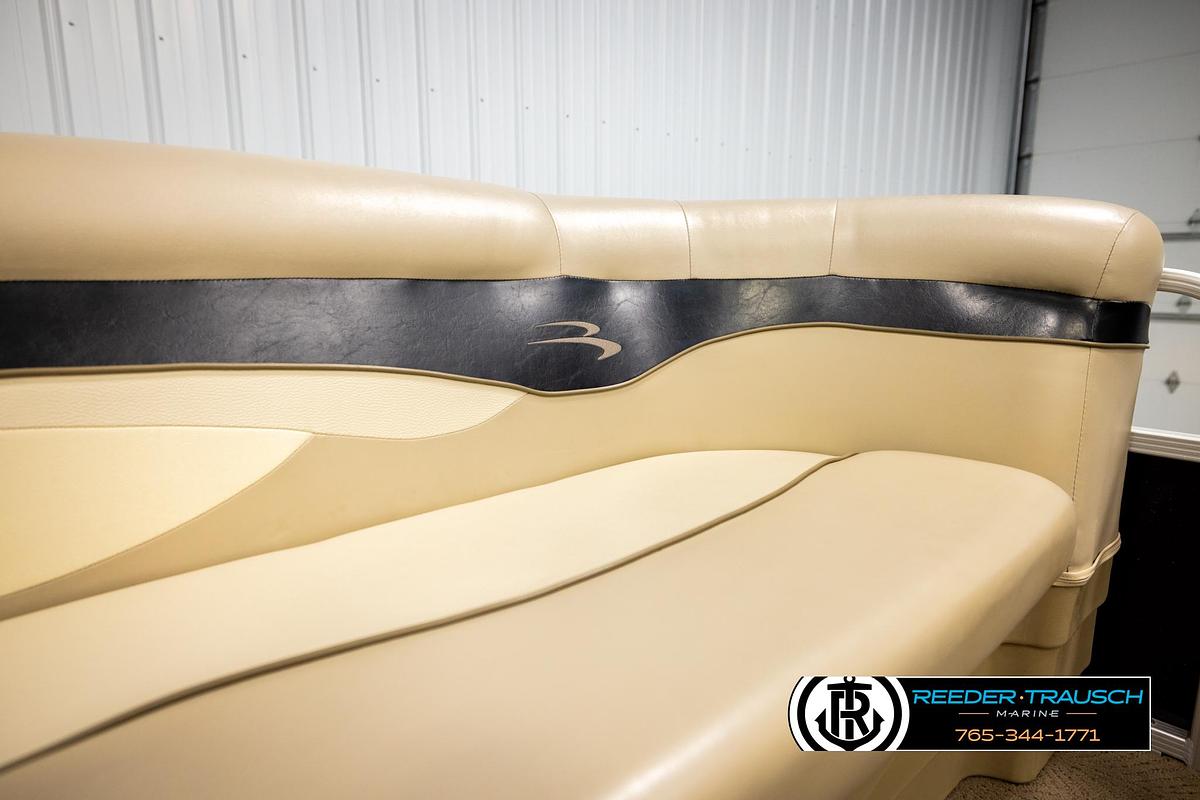 Used 2012 Bennington 22 SL