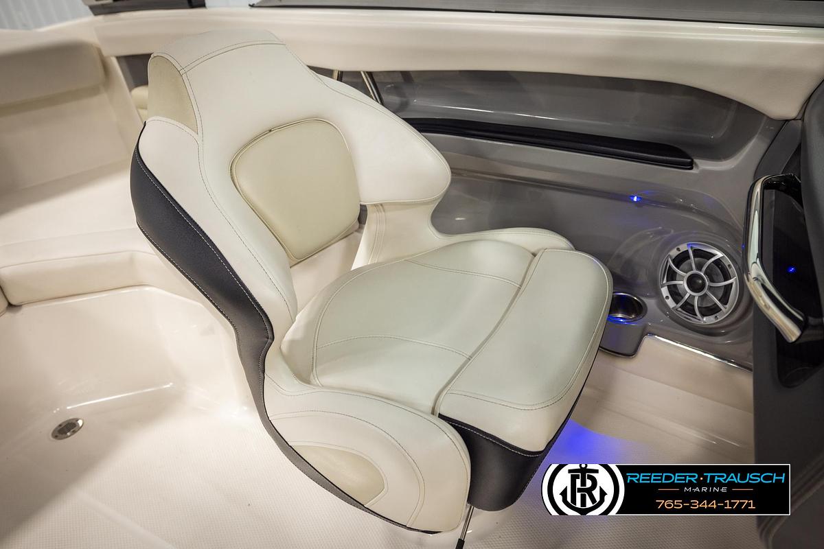 Used 2016 Chaparral 216 SSI