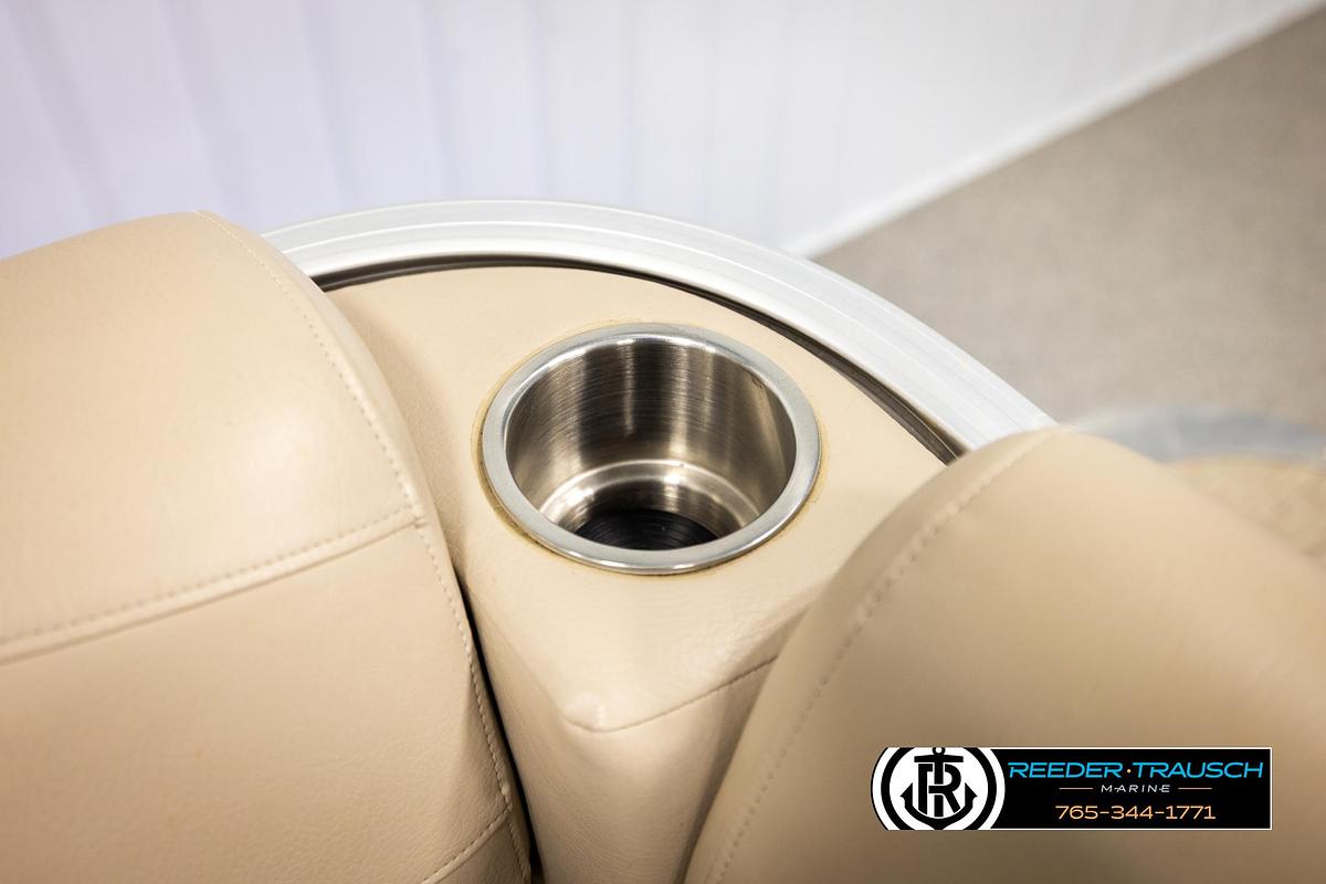 Used 2020 Avalon VEN FNC