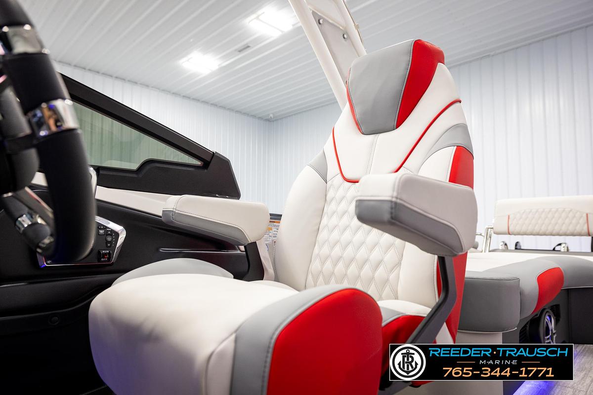2026 Avalon Excalibur LTD QLSW