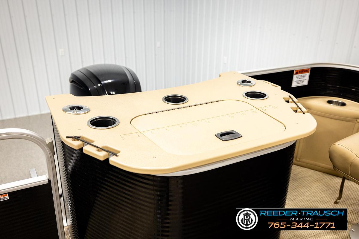 Used 2018 Bennington SX RF