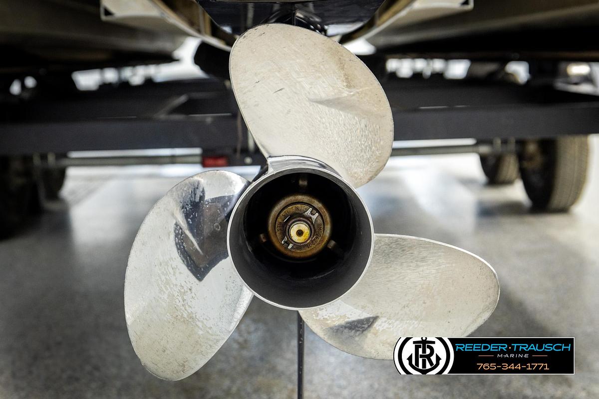 Used 2019 Trifecta 24 SB2CS3