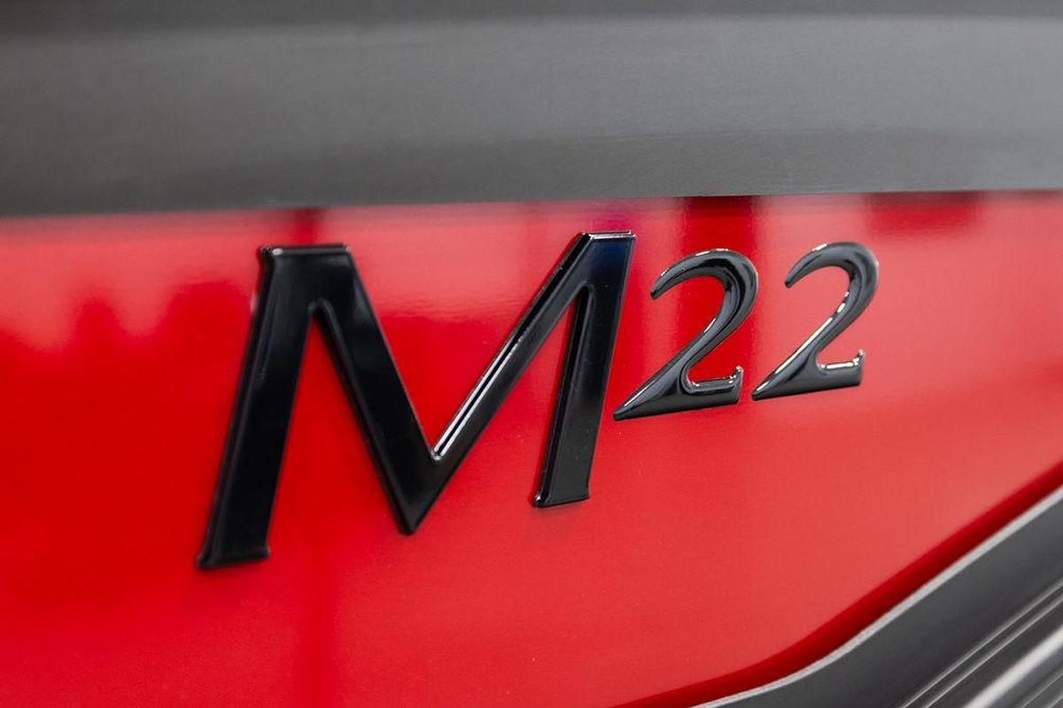 2025 Bennington 22 MSBSE