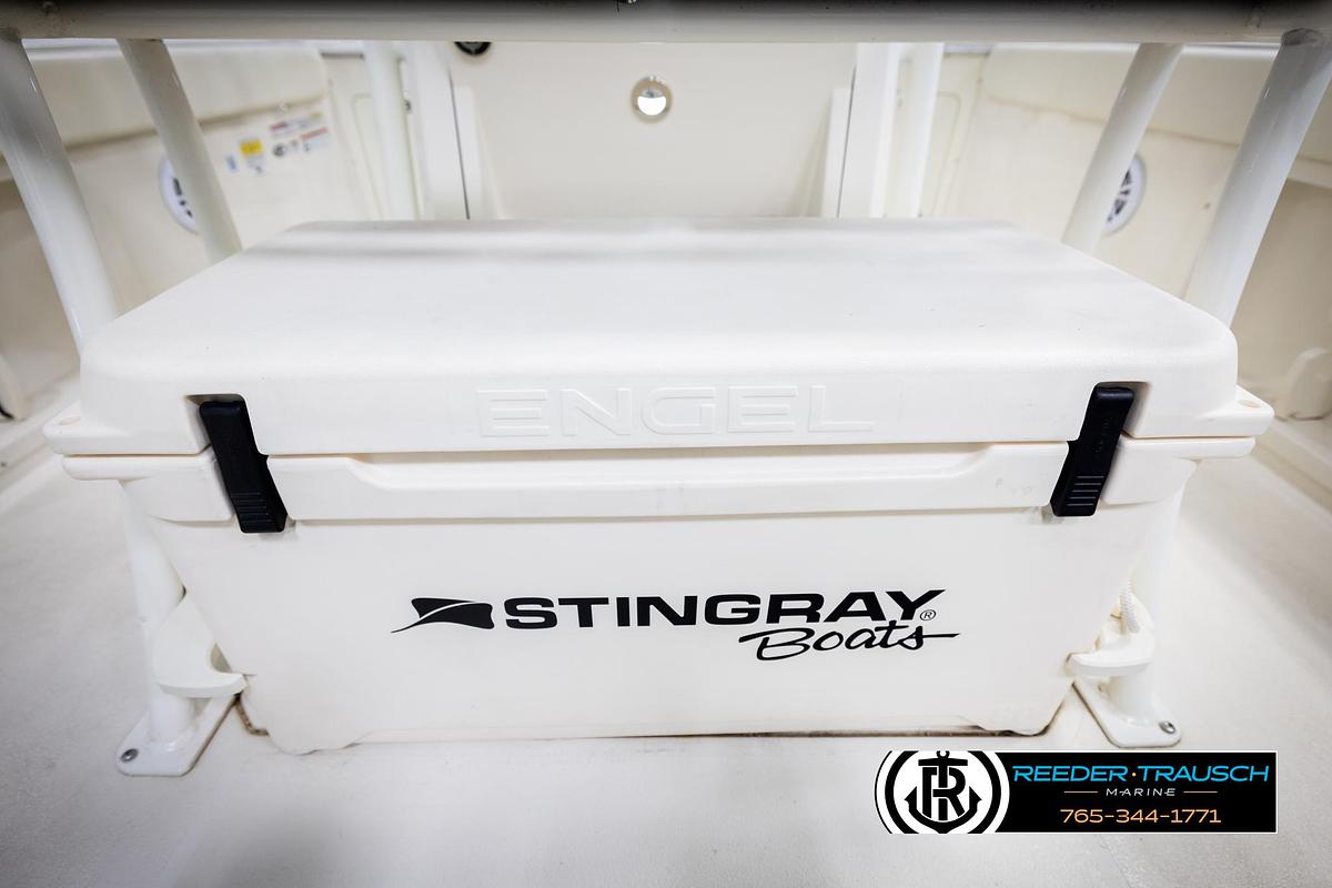 Used 2020 Stingray 236 CC