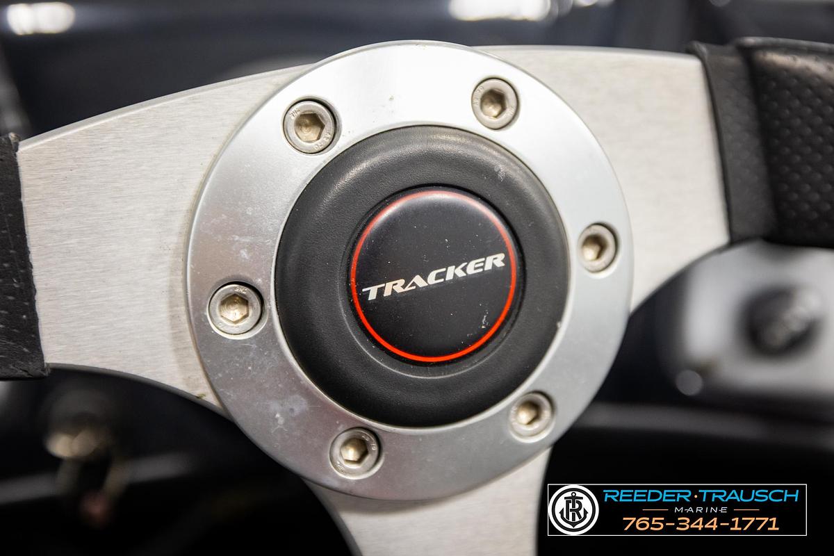 Used 2007 Tracker Tundra 18