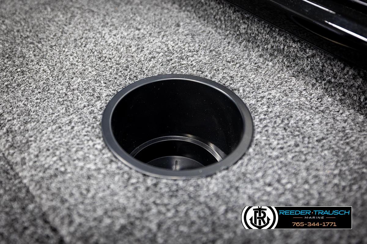 2025 Lund 1975 Renegade