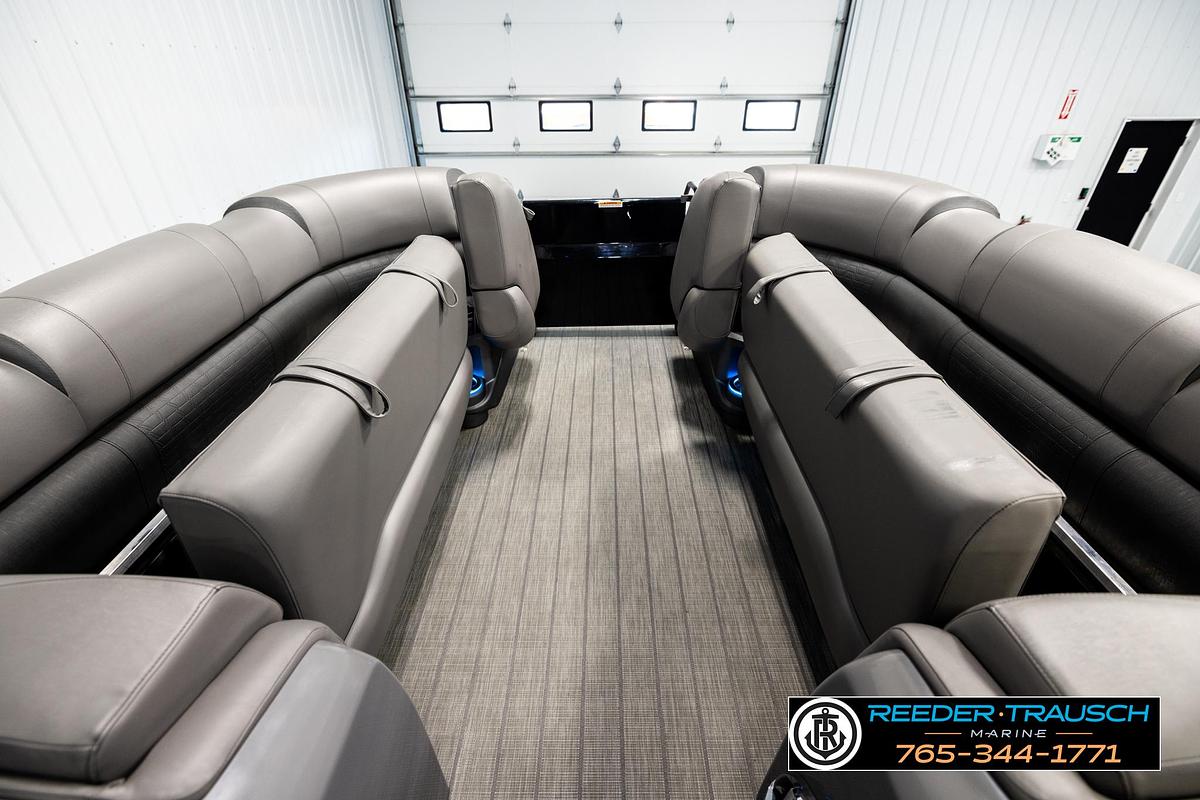 Used 2021 Avalon Excalibur