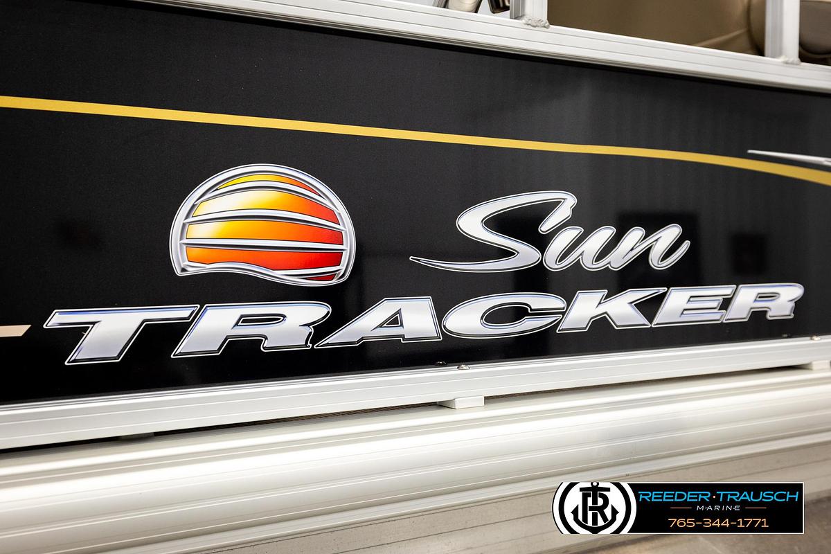 Used 2022 Suntracker Bass Buggy 18 DLX