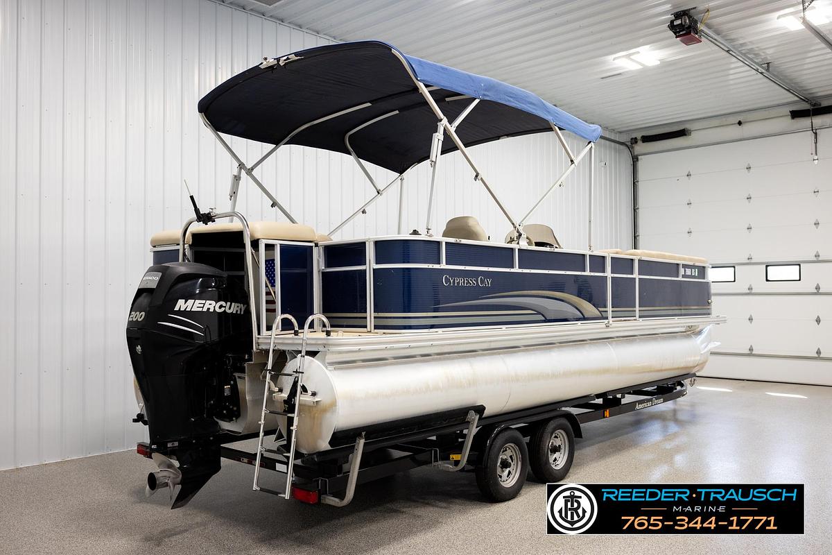 Used 2012 Cypress Cay 250 Cozumel