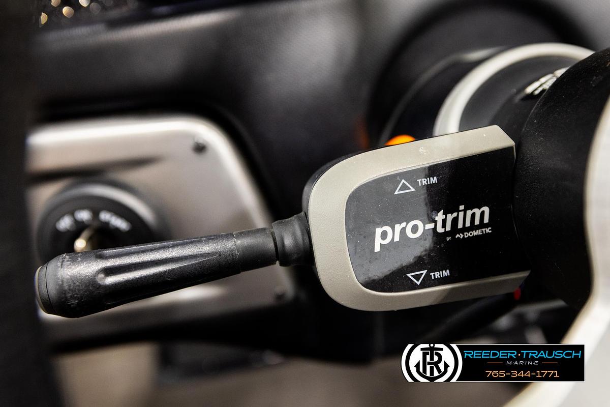 Used 2024 Tracker Nitro Z20