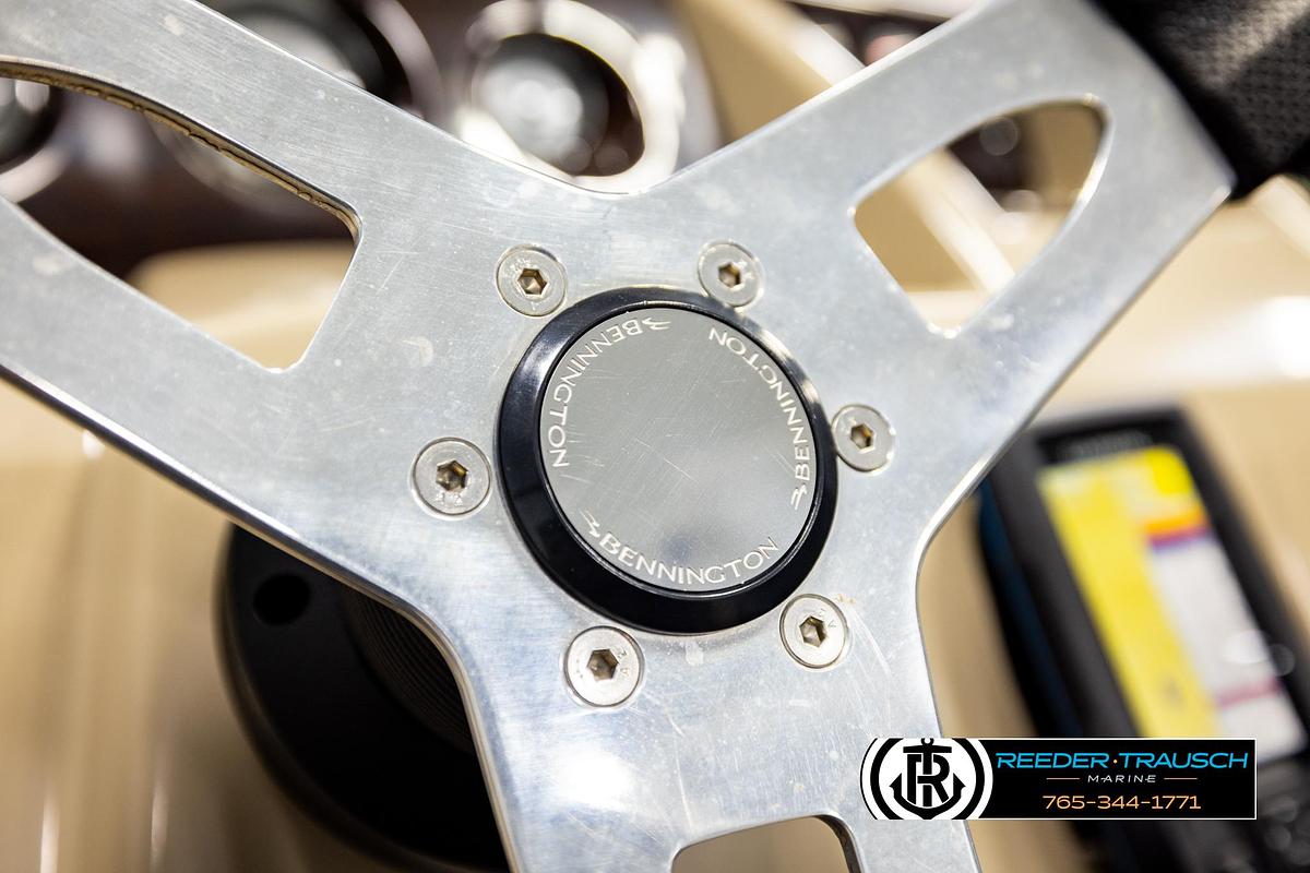 Used 2012 Bennington 22 SL