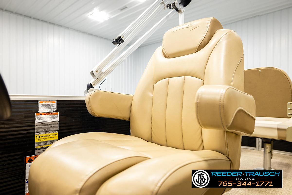 Used 2018 Bennington SX RF