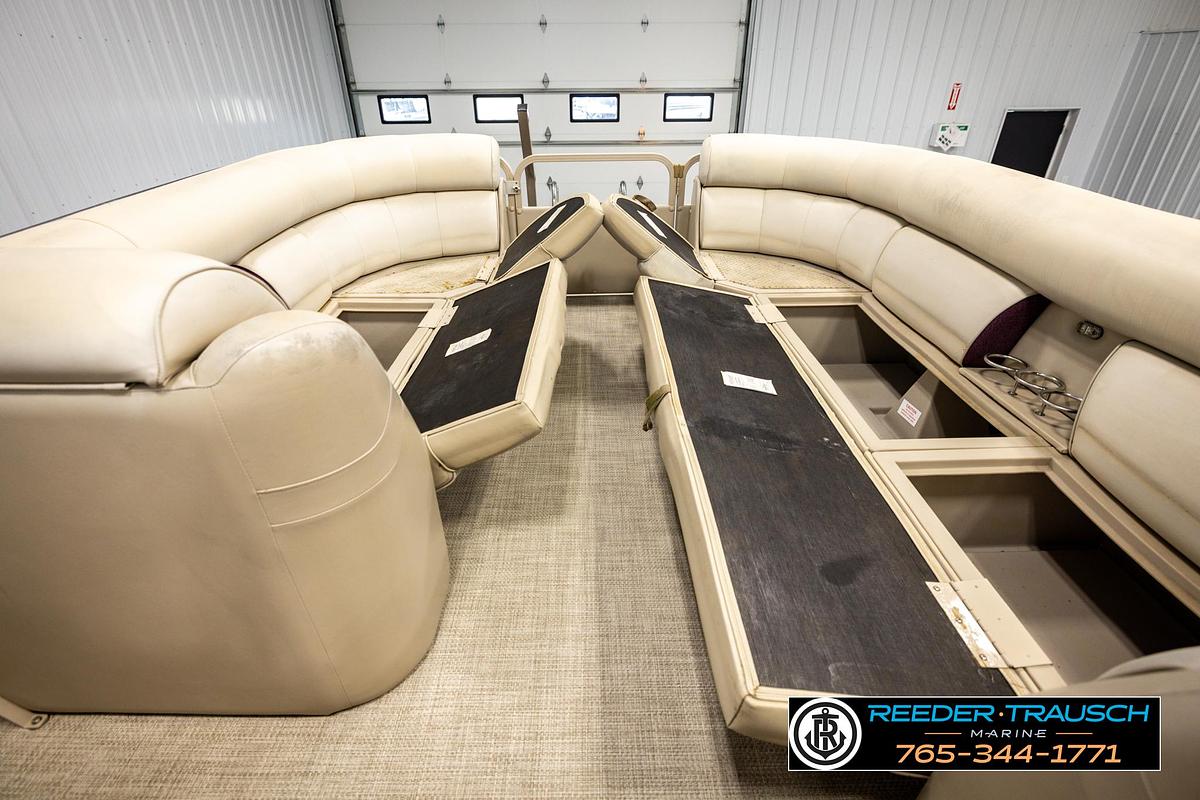Used 2006 SmokerCraft S-8525