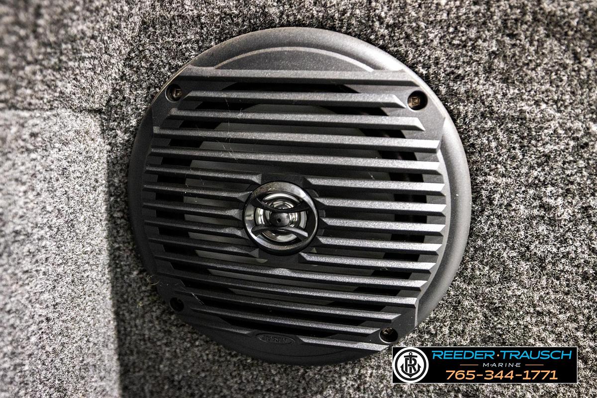Used 2022 Lund 1875 Impact XL