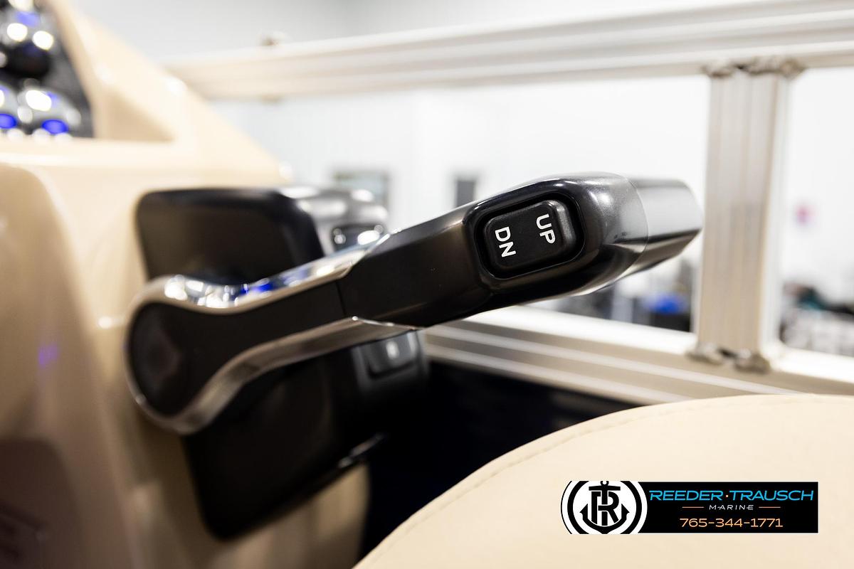 Used 2020 Avalon VEN FNC