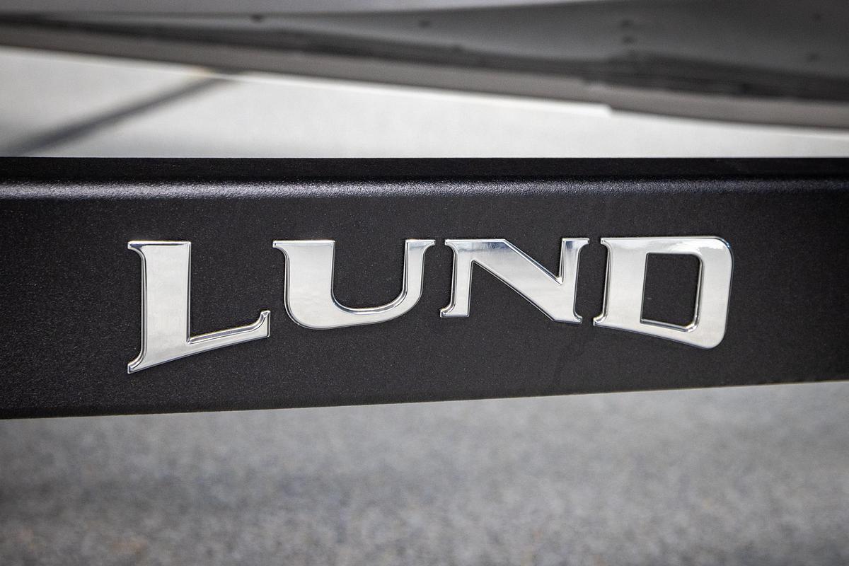 2026 Lund 2075 Impact XS