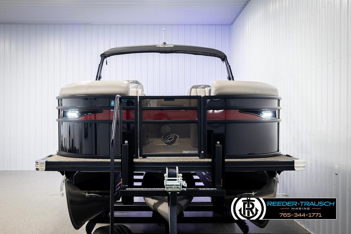 Used 2023 Barletta 21 UC