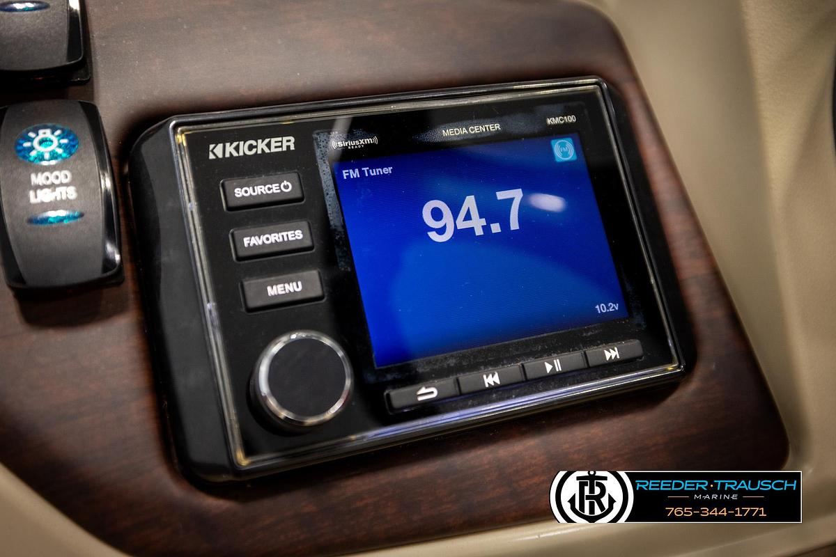 Used 2019 Trifecta 24 SB2CS3