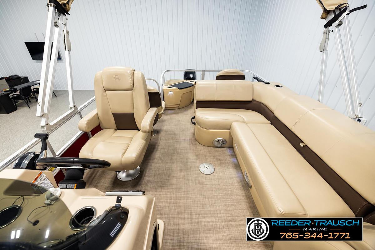 Used 2019 SunTracker 20 DLX