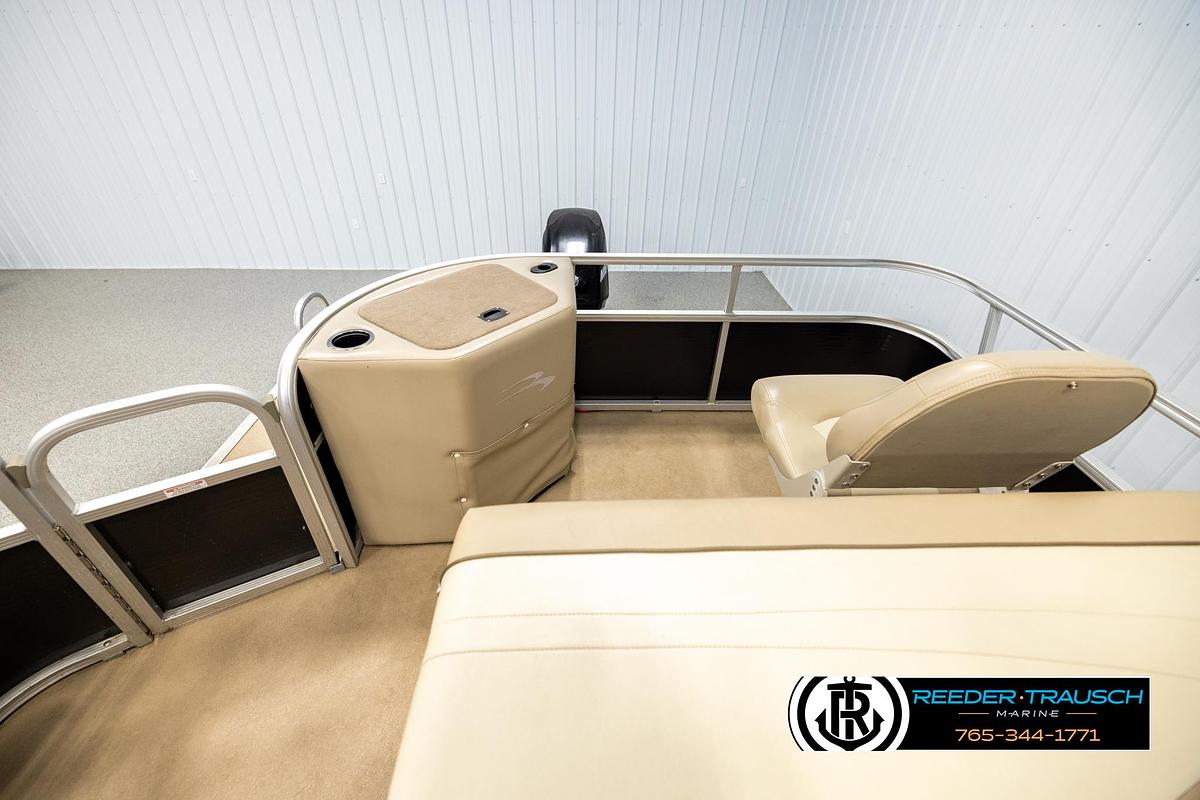 Used 2011 Bennington 22 SFI