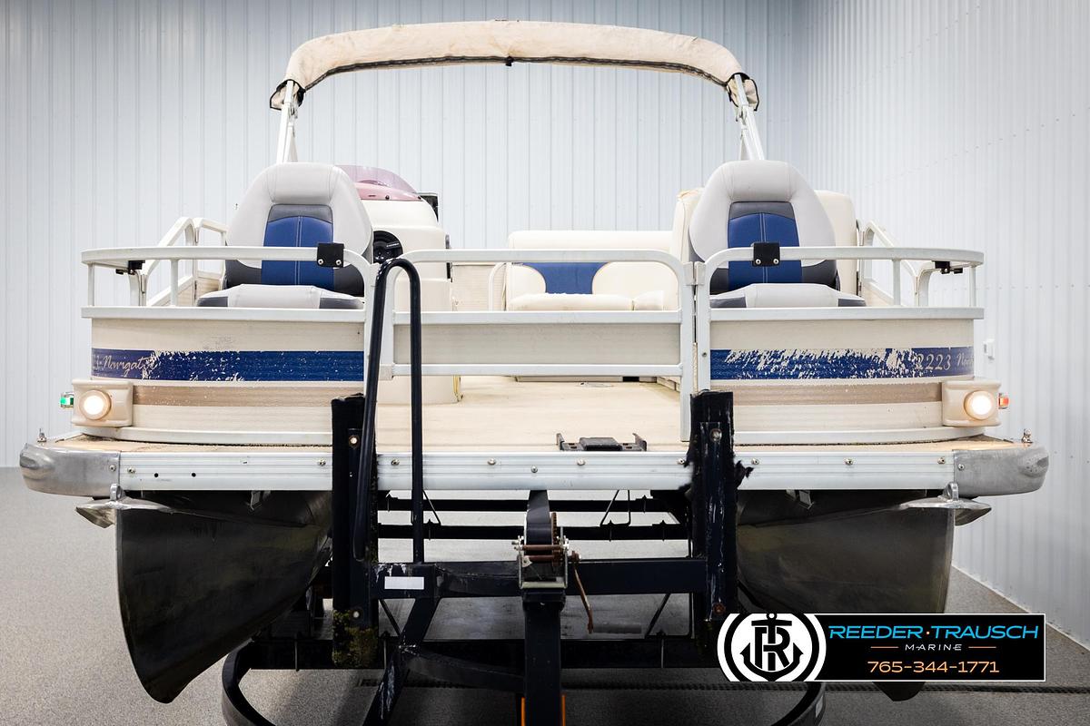 Used 2007 Premier 2223 Navigator