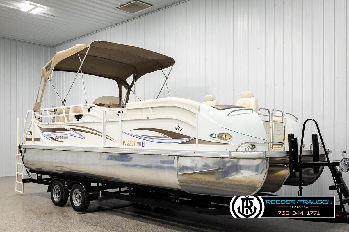 Used 2006 JC Suntoon 23TT