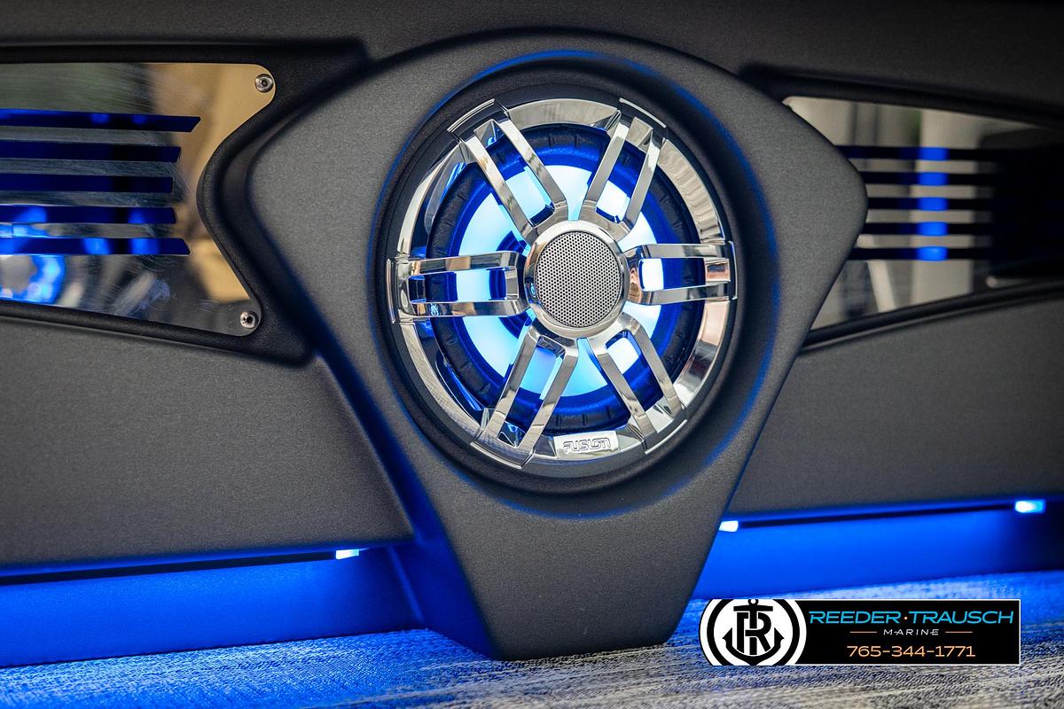 2025 Avalon Catalina Entertainer