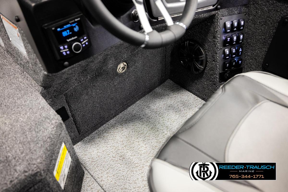 2026 Lund 1975 Pro V Sport