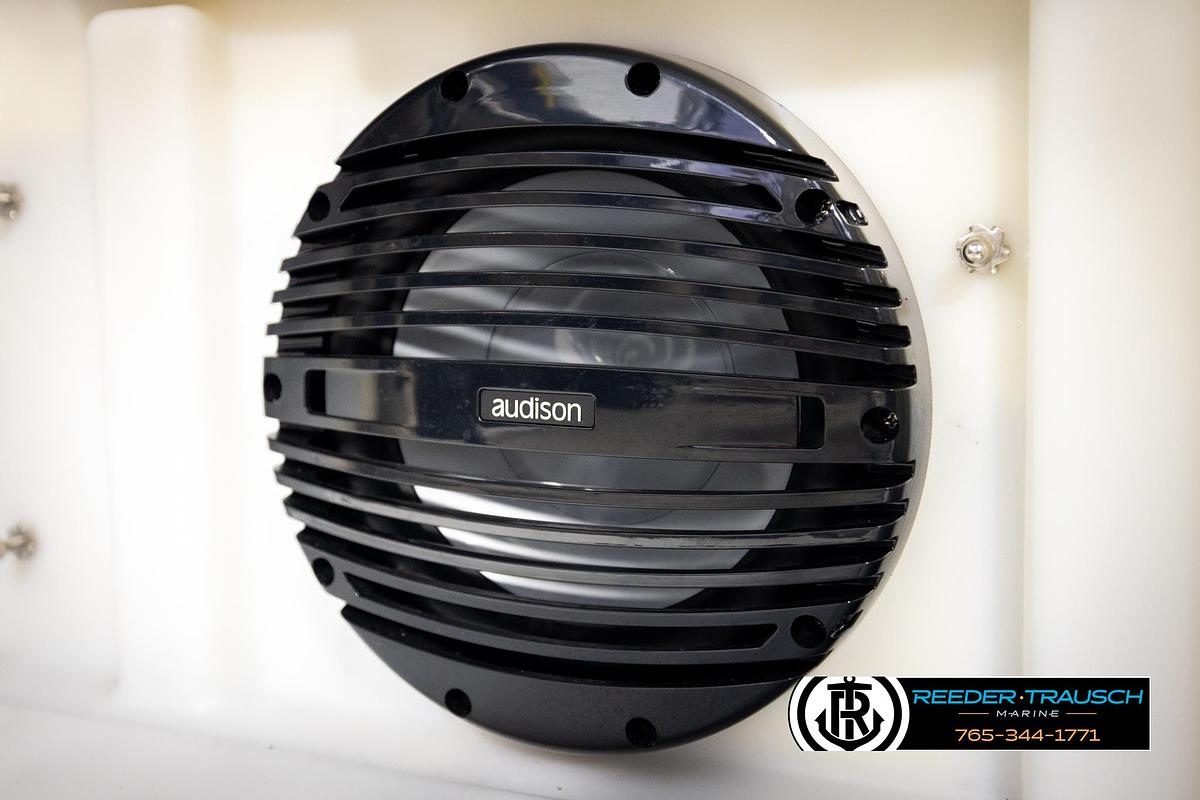 Used 2023 Barletta 21 UC