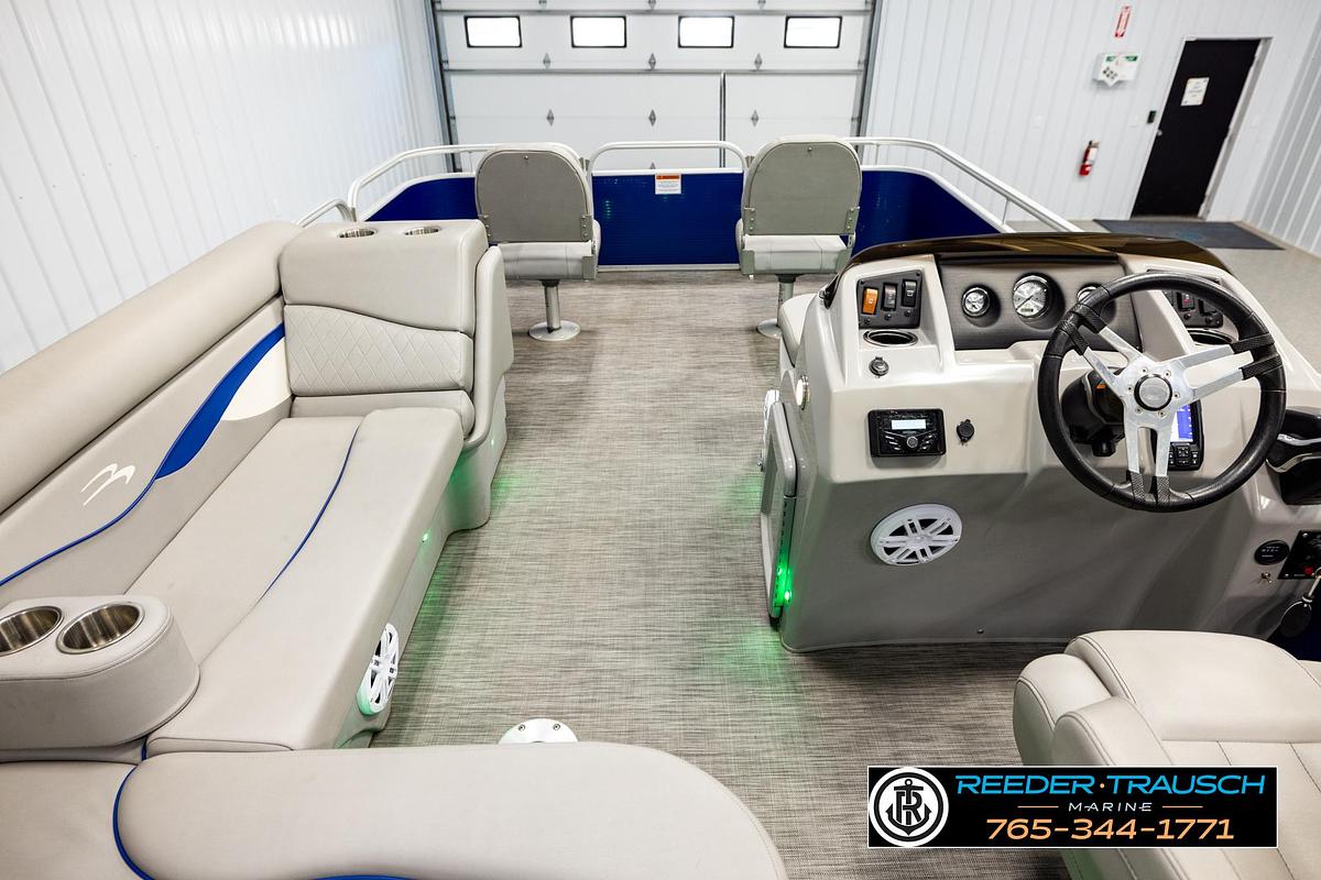 Used 2021 Bennington 20 SV