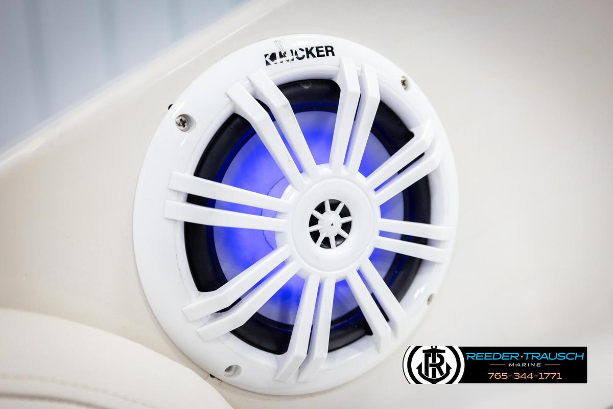 Used 1999 Crownline 242 CR