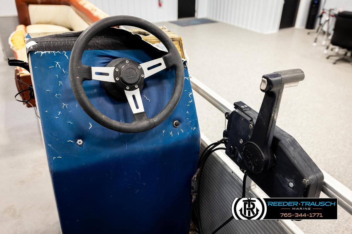 Used 1988 Harris Sunliner