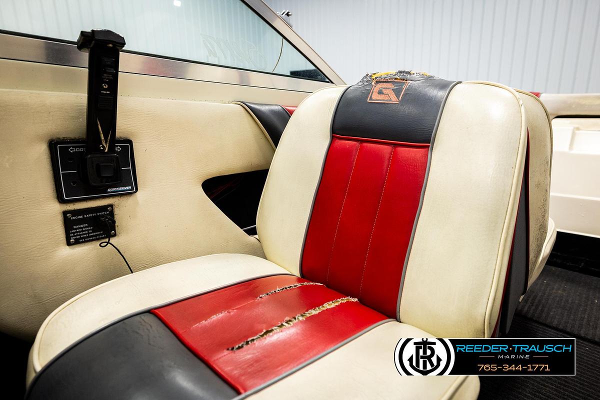 Used 1989 Glastron G175