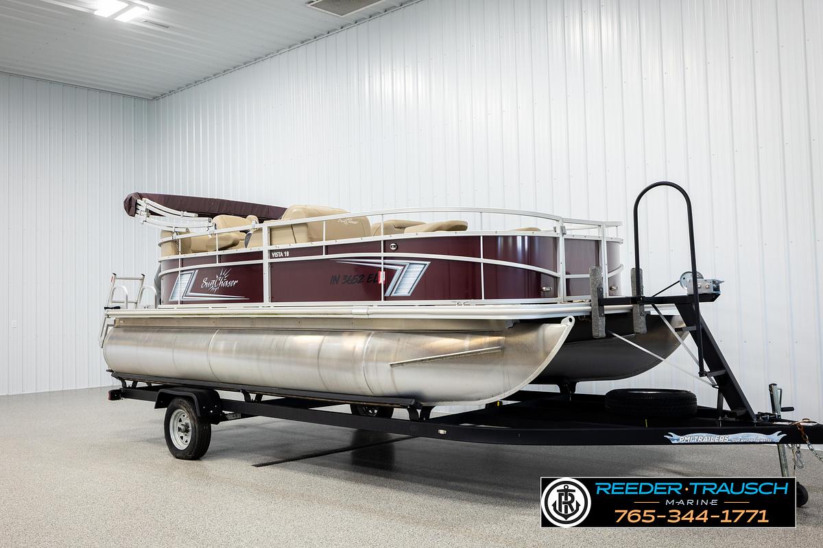 Used 2023 Sun Chaser Vista 18 Fish