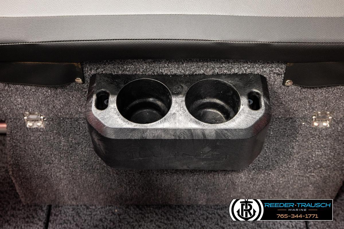 2026 Lund 1875 Crossover XS