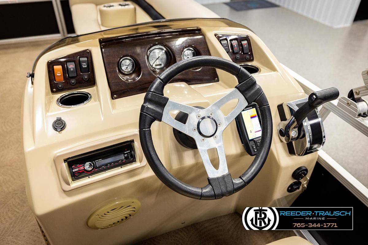 Used 2012 Bennington 22 SL