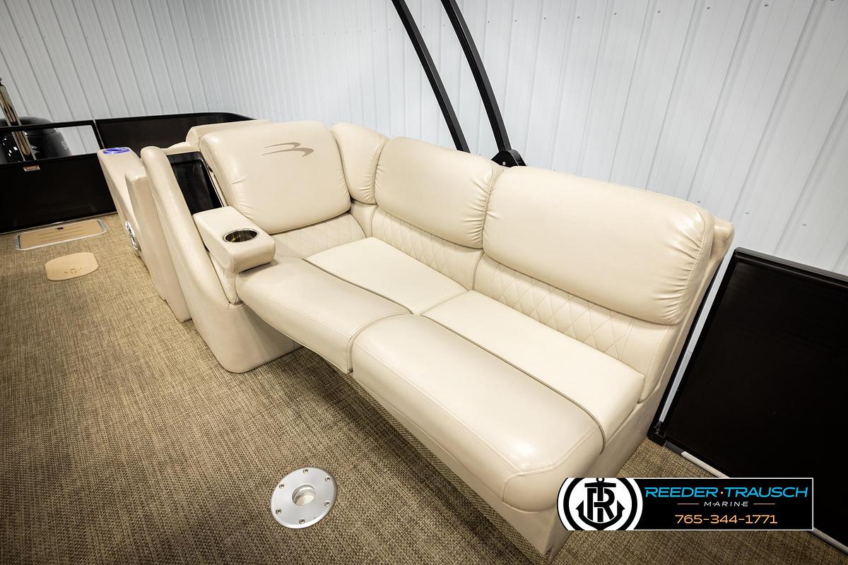 Used 2015 Bennington 2575 RCWL