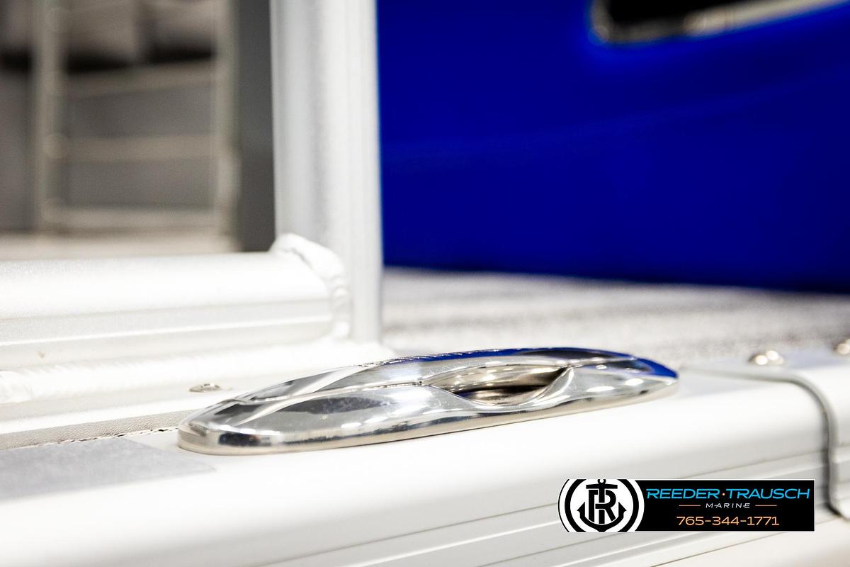 Used 2025 Bennington LTFBSE