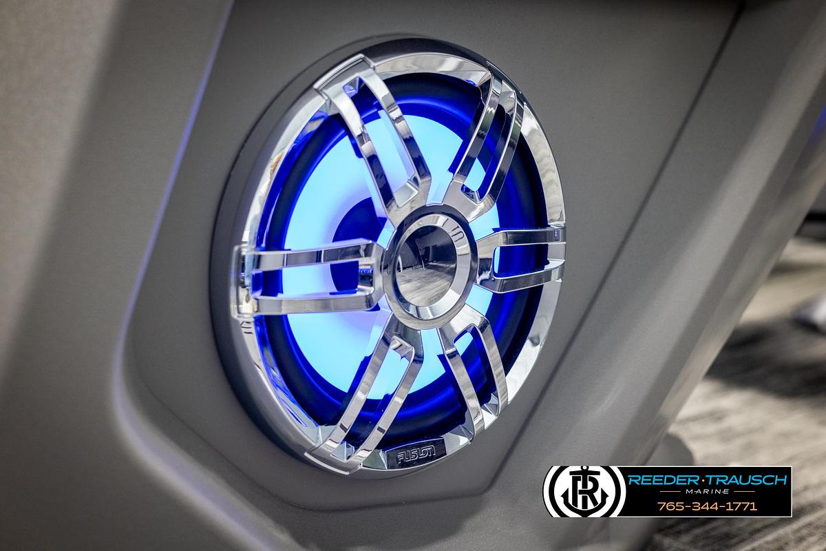 2025 Avalon Catalina Entertainer