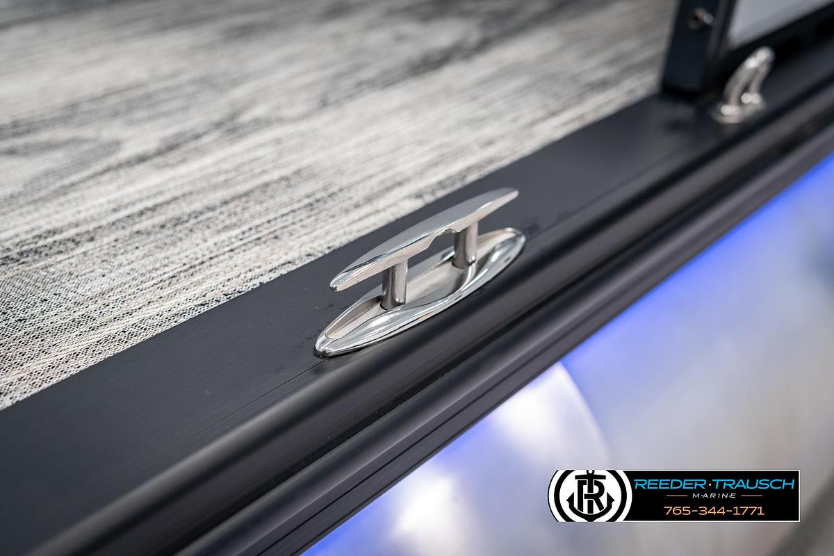 2025 Avalon Catalina Entertainer