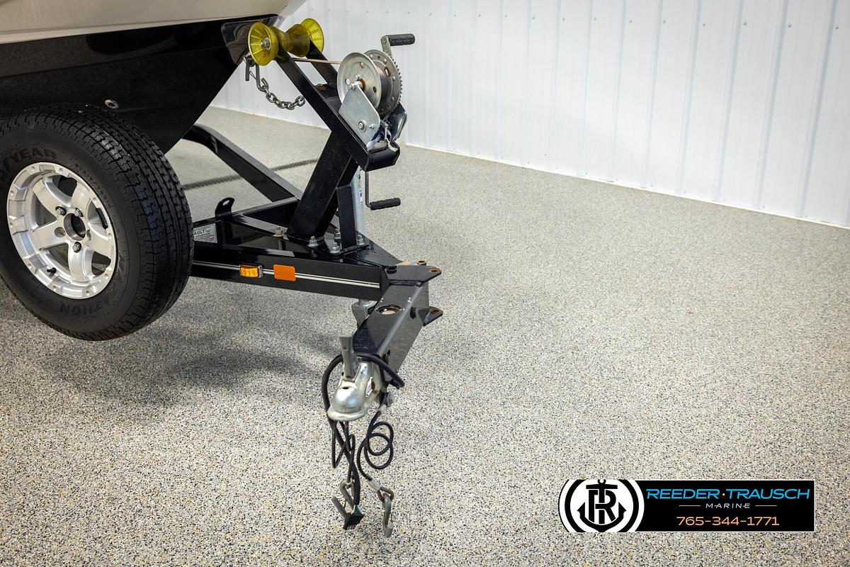 Used 2016 Chaparral 216 SSI