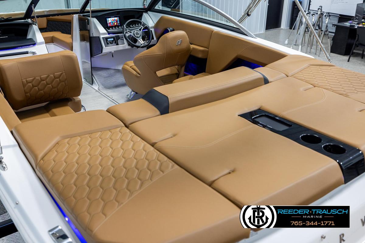 Used 2023 Four Winns H2