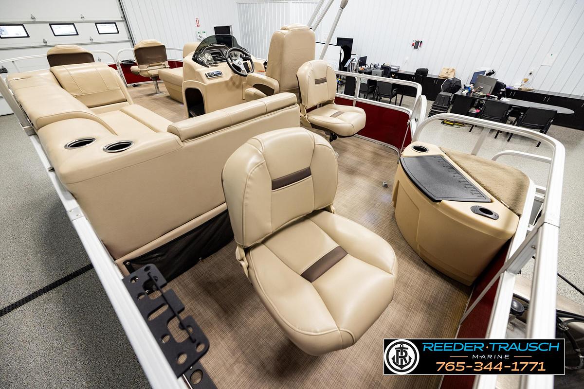 Used 2019 SunTracker 20 DLX