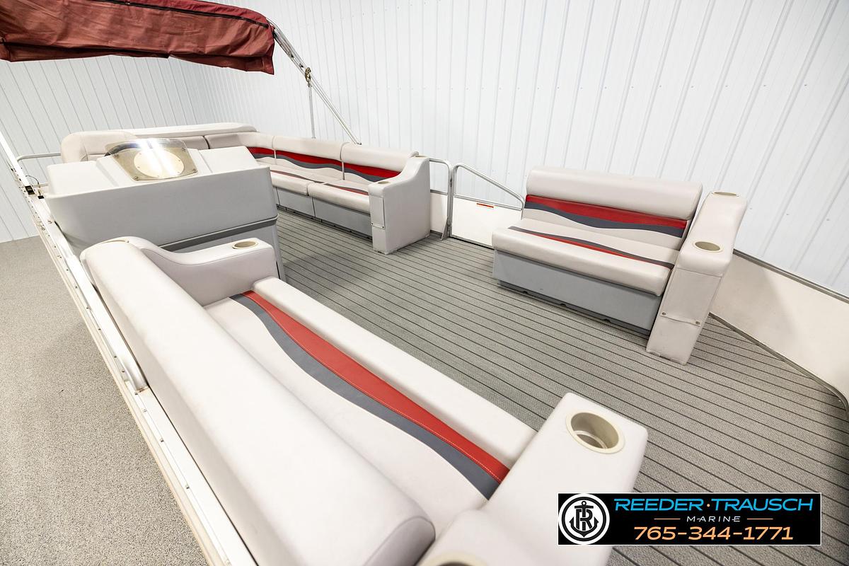 Used 2003 Fishers 220 Fisher