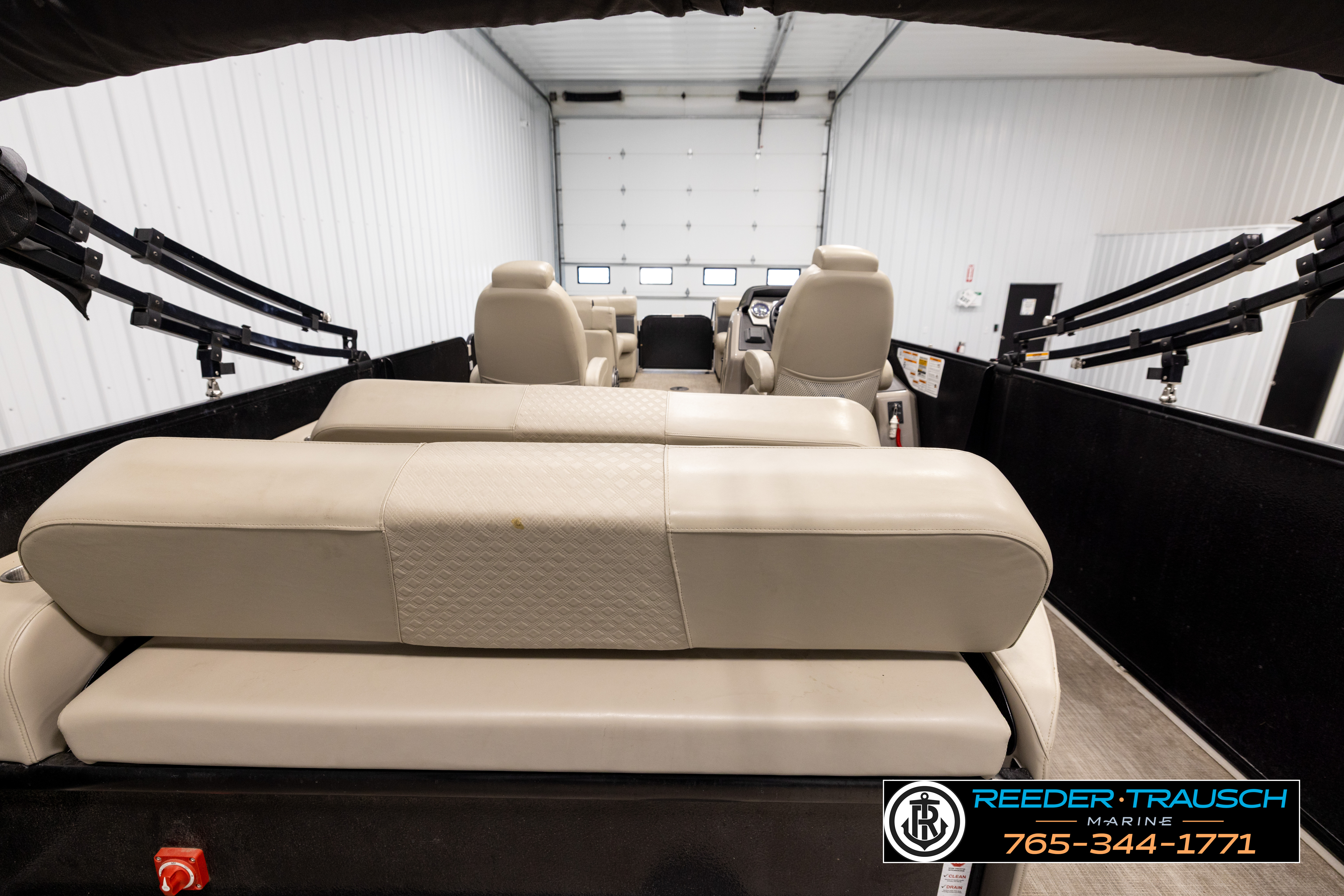 Used 2023 Premier 230 Sunstation RL