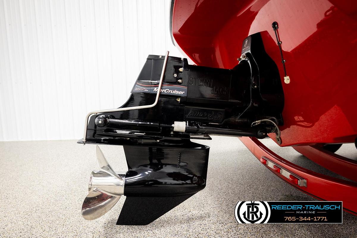 Used 2005 Crownline 225 LPX