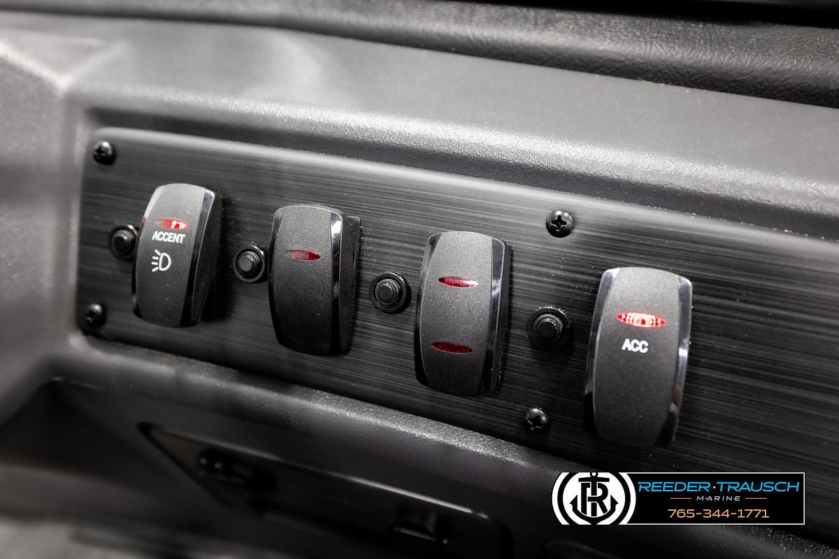 2026 Bennington SLSF